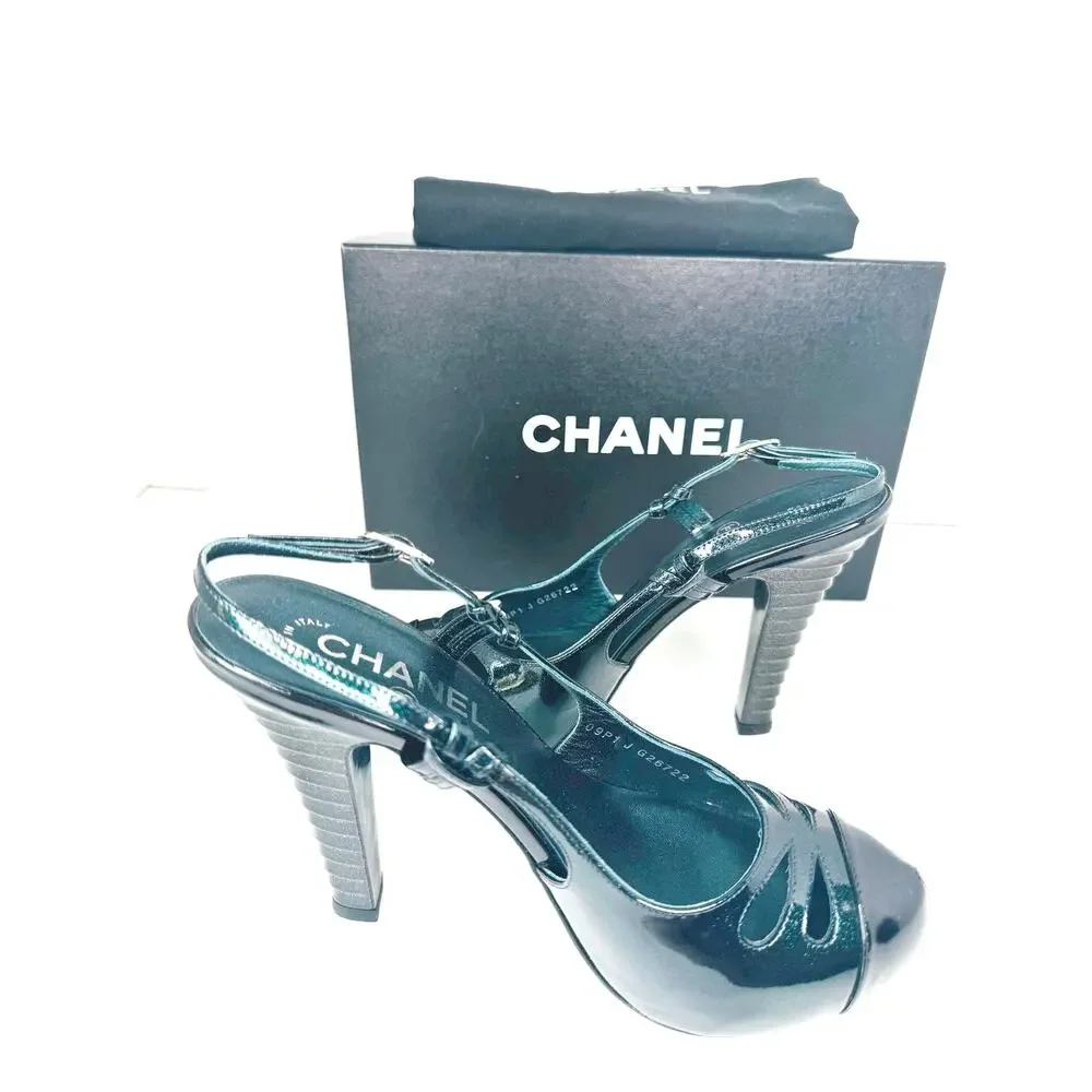 Vintage Chanel Forest Green Patent Slingback Pumps Heels CC Logo Size IT 38